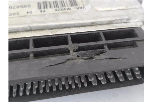 Recambio de centralita para citroen xsara picasso 2.0 hdi referencia OEM IAM 9636255480 281010138 