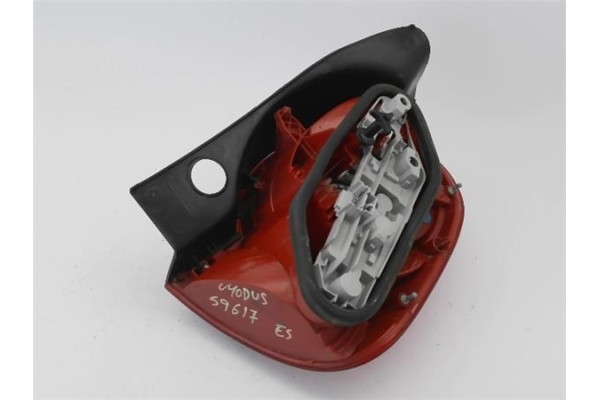 Recambio de piloto trasero izquierdo para renault modus i 1.5 dci (fp0f, jp0f) referencia OEM IAM   