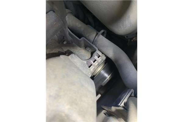 Recambio de alternador para renault grand scénic iii (jz0/1_) 1.5 dci referencia OEM IAM 231000026R  