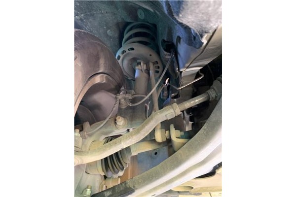 Recambio de amortiguador delantero izquierdo para renault grand scénic iii (jz0/1_) 1.5 dci referencia OEM IAM 543020017R  