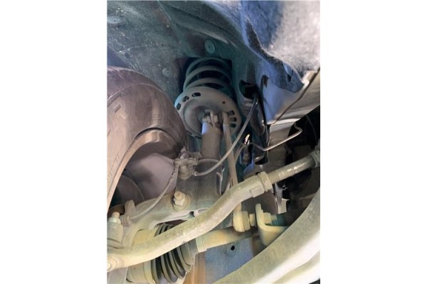 Recambio de amortiguador delantero izquierdo para renault grand scénic iii (jz0/1_) 1.5 dci referencia OEM IAM 543020017R  