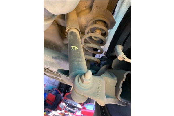 Recambio de amortiguador trasero derecho para renault grand scénic iii (jz0/1_) 1.5 dci referencia OEM IAM 562100028R E3117201 