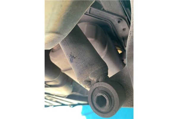 Recambio de amortiguador trasero izquierdo para renault grand scénic iii (jz0/1_) 1.5 dci referencia OEM IAM 562100028R E3117201