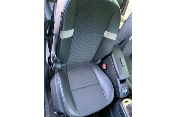 Recambio de asiento delantero derecho para renault grand scénic iii (jz0/1_) 1.5 dci referencia OEM IAM 876110876R  