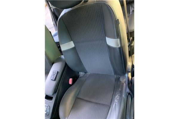Recambio de asiento delantero izquierdo para renault grand scénic iii (jz0/1_) 1.5 dci referencia OEM IAM 876615590R  