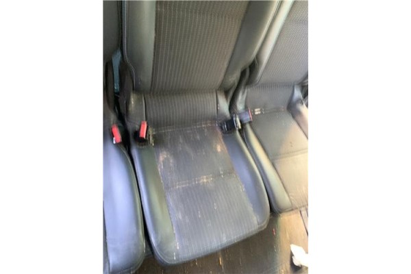 Recambio de asiento trasero central para renault grand scénic iii (jz0/1_) 1.5 dci referencia OEM IAM 883113830R  
