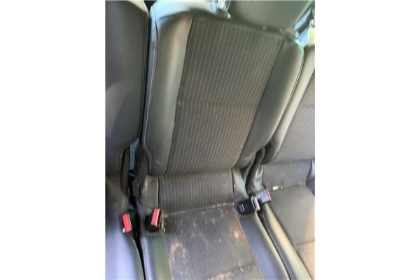 Recambio de asiento trasero central para renault grand scénic iii (jz0/1_) 1.5 dci referencia OEM IAM 883113830R  