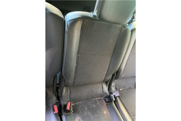 Recambio de asiento trasero central para renault grand scénic iii (jz0/1_) 1.5 dci referencia OEM IAM 883113830R  