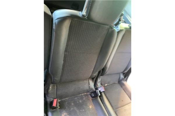 Recambio de asiento trasero central para renault grand scénic iii (jz0/1_) 1.5 dci referencia OEM IAM 883113830R  
