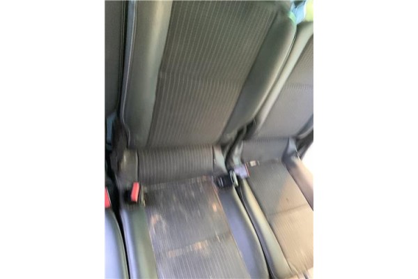 Recambio de asiento trasero central para renault grand scénic iii (jz0/1_) 1.5 dci referencia OEM IAM 883113830R  