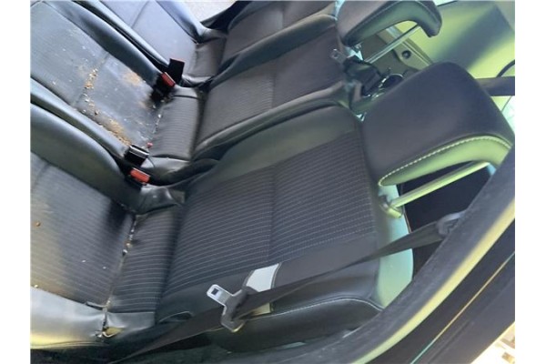 Recambio de asientos trasero izquierdo para renault grand scénic iii (jz0/1_) 1.5 dci referencia OEM IAM 893579226R  