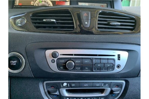Recambio de autoradio para renault grand scénic iii (jz0/1_) 1.5 dci referencia OEM IAM 281150030R  