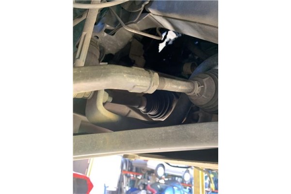 Recambio de barra estabilizadora delantero para renault grand scénic iii (jz0/1_) 1.5 dci referencia OEM IAM 546110013R  