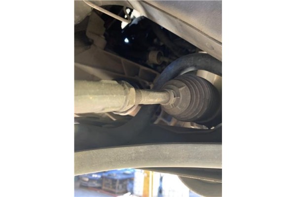 Recambio de barra estabilizadora delantero para renault grand scénic iii (jz0/1_) 1.5 dci referencia OEM IAM 546110013R  