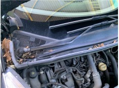 Recambio de brazo limpiaparabrisas delantero derecho para renault grand scénic iii (jz0/1_) 1.5 dci referencia OEM IAM 288865664