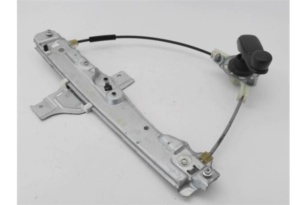 Recambio de elevalunas manual trasero izquierdo para peugeot 2008 1.2 access referencia OEM IAM   