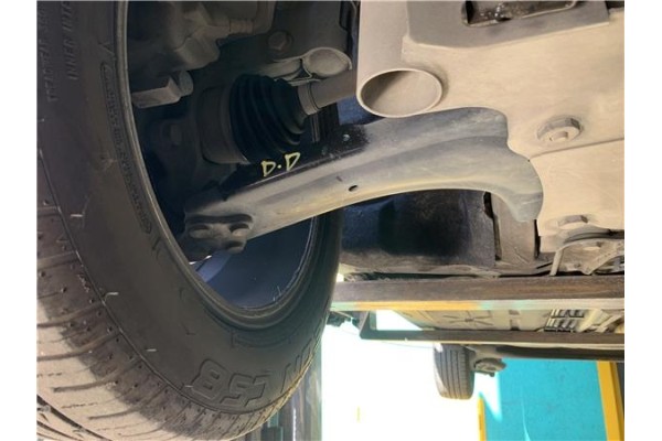 Recambio de brazo suspension delantero derecho para renault grand scénic iii (jz0/1_) 1.5 dci referencia OEM IAM 545008682R  