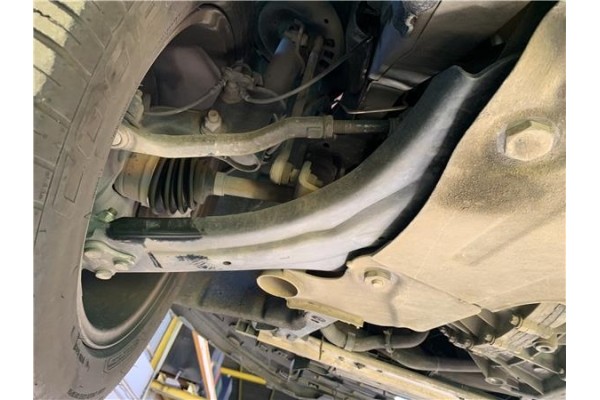 Recambio de brazo suspension delantero izquierdo para renault grand scénic iii (jz0/1_) 1.5 dci referencia OEM IAM 545018194R  