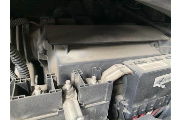 Recambio de carcasa filtro aire para renault grand scénic iii (jz0/1_) 1.5 dci referencia OEM IAM 8200947663  