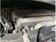 Recambio de carcasa filtro aire para renault grand scénic iii (jz0/1_) 1.5 dci referencia OEM IAM 8200947663  