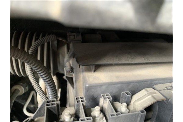 Recambio de carcasa filtro aire para renault grand scénic iii (jz0/1_) 1.5 dci referencia OEM IAM 8200947663  