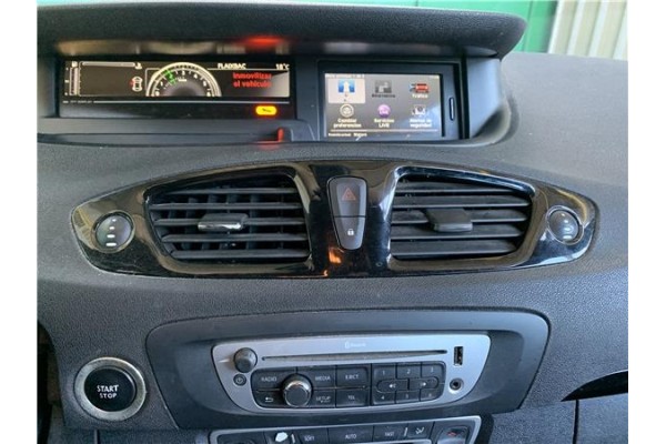 Recambio de consola para renault grand scénic iii (jz0/1_) 1.5 dci referencia OEM IAM 682600035R 252100502R 