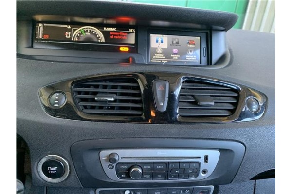 Recambio de consola para renault grand scénic iii (jz0/1_) 1.5 dci referencia OEM IAM 682600035R 252100502R 