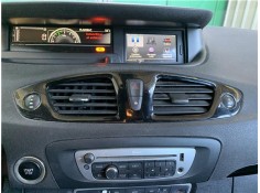 Recambio de consola para renault grand scénic iii (jz0/1_) 1.5 dci referencia OEM IAM 682600035R 252100502R 