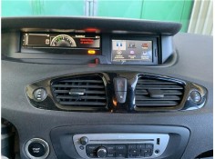 Recambio de consola para renault grand scénic iii (jz0/1_) 1.5 dci referencia OEM IAM 682600035R 252100502R 