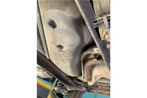 Recambio de deposito combustible para renault grand scénic iii (jz0/1_) 1.5 dci referencia OEM IAM 8200891942 8200891943 