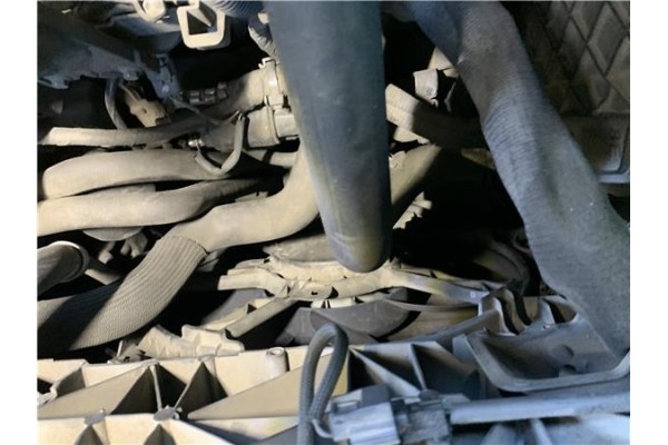 Recambio de electroventilador para renault grand scénic iii (jz0/1_) 1.5 dci referencia OEM IAM 214810898R  