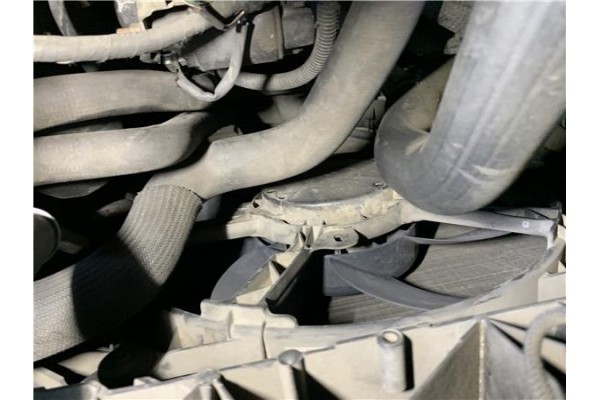 Recambio de electroventilador para renault grand scénic iii (jz0/1_) 1.5 dci referencia OEM IAM 214810898R  