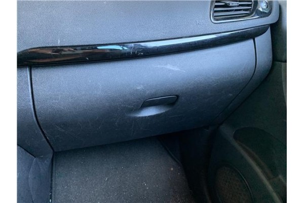 Recambio de guantera salpicadero para renault grand scénic iii (jz0/1_) 1.5 dci referencia OEM IAM 681080026R  