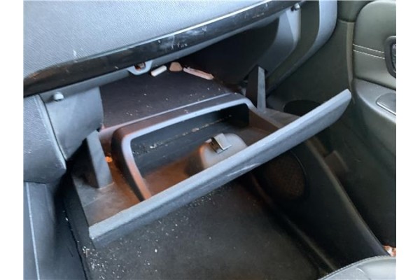 Recambio de guantera salpicadero para renault grand scénic iii (jz0/1_) 1.5 dci referencia OEM IAM 681080026R  