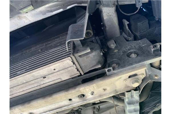 Recambio de intercooler para renault grand scénic iii (jz0/1_) 1.5 dci referencia OEM IAM 144963639R  