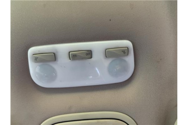 Recambio de luz delantero central techo para renault grand scénic iii (jz0/1_) 1.5 dci referencia OEM IAM 264300007R  