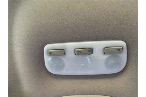 Recambio de luz delantero central techo para renault grand scénic iii (jz0/1_) 1.5 dci referencia OEM IAM 264300007R  