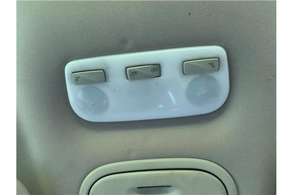 Recambio de luz delantero central techo para renault grand scénic iii (jz0/1_) 1.5 dci referencia OEM IAM 264300007R  