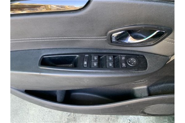 Recambio de mando elevalunas delantero izquierdo para renault grand scénic iii (jz0/1_) 1.5 dci referencia OEM IAM 809610014R  