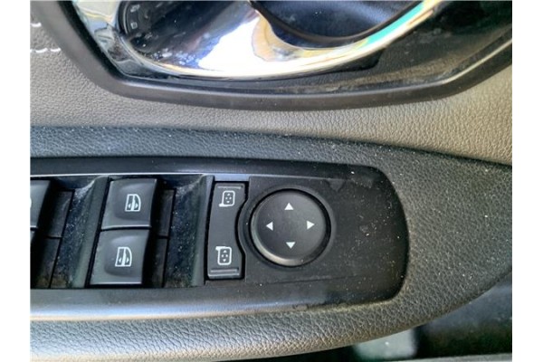 Recambio de mando elevalunas delantero izquierdo para renault grand scénic iii (jz0/1_) 1.5 dci referencia OEM IAM 809610014R  
