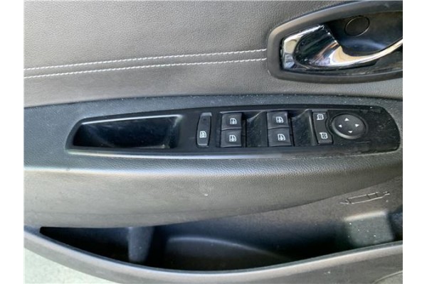 Recambio de mando elevalunas delantero izquierdo para renault grand scénic iii (jz0/1_) 1.5 dci referencia OEM IAM 809610014R  