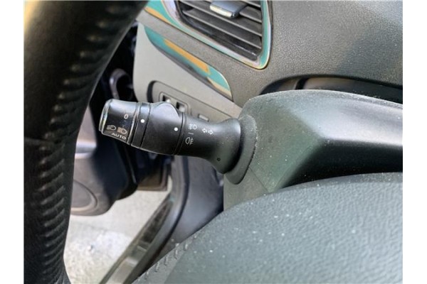 Recambio de mando intermitencia para renault grand scénic iii (jz0/1_) 1.5 dci referencia OEM IAM 255670016R  