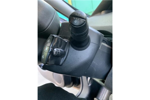 Recambio de mando intermitencia para renault grand scénic iii (jz0/1_) 1.5 dci referencia OEM IAM 255670016R  