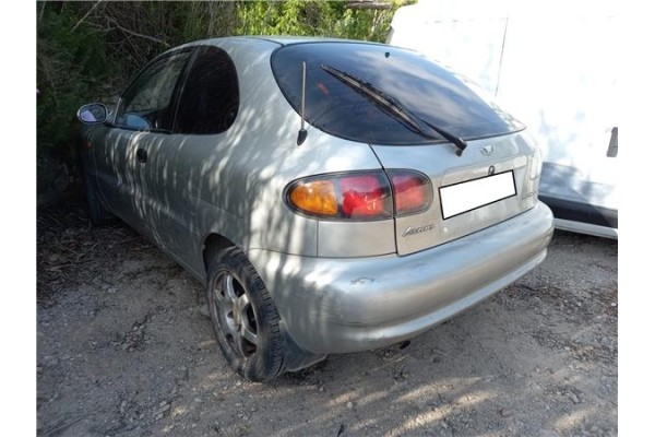 daewoo lanos del año 2003