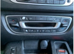 Recambio de mandos climatizador para renault grand scénic iii (jz0/1_) 1.5 dci referencia OEM IAM 275109409R  