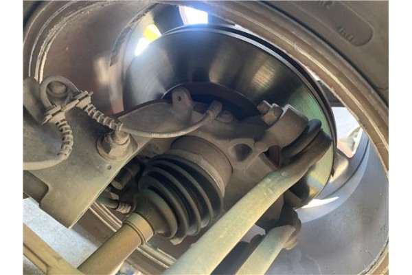 Recambio de mangueta delantero derecha para renault grand scénic iii (jz0/1_) 1.5 dci referencia OEM IAM 400140080R  