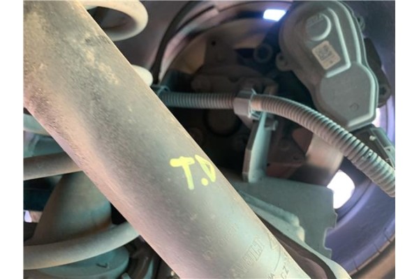 Recambio de mangueta trasero derecha para renault grand scénic iii (jz0/1_) 1.5 dci referencia OEM IAM 430180834R  