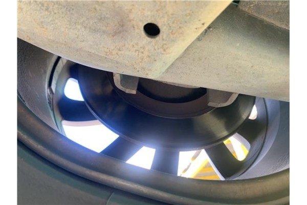 Recambio de mangueta trasero derecha para renault grand scénic iii (jz0/1_) 1.5 dci referencia OEM IAM 430180834R  