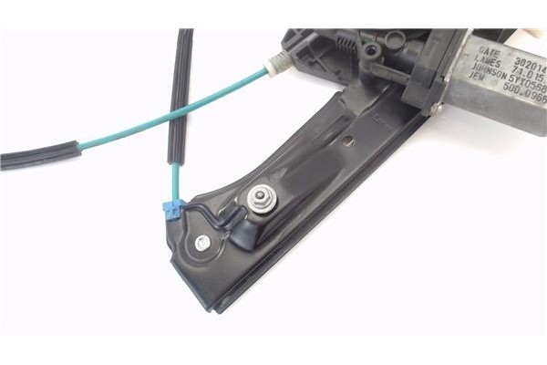 Recambio de elevalunas electrico delantero derecho para bmw serie 1 berlina 5p (f20) 2.0 116d referencia OEM IAM 724256209  
