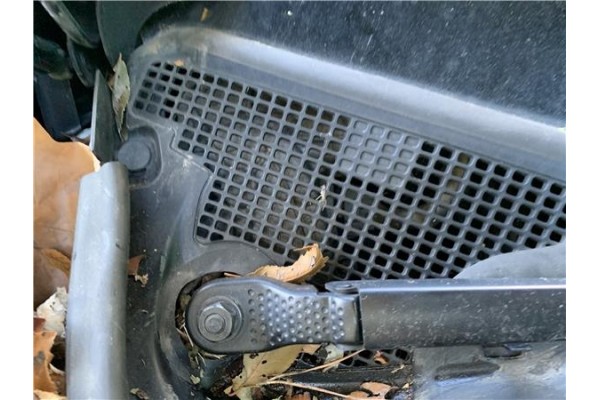 Recambio de motor limpiaparabrisas delantero para renault grand scénic iii (jz0/1_) 1.5 dci referencia OEM IAM 288106583R  